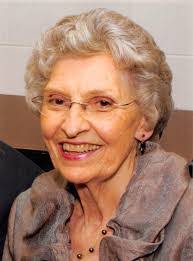 Marylee Mitchell's Instagram, Twitter & Facebook