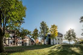 Each apartment consists of a kitchen or a kitchenette with a dining. Haus Der Familie Home Facebook