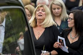 Give it to me now. Bay City Rollers Legend Alan Longmuir Is Laid To Rest Daily Mail Online