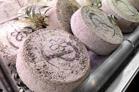 Il Plaisentif Il Formaggio Delle Viole Della Val Chisone E Val Susa