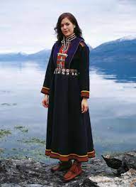 It is located on the porsanger peninsula, along the kåfjorden, an arm off of the main porsangerfjorden. Lyngen Kofta Store Norske Leksikon