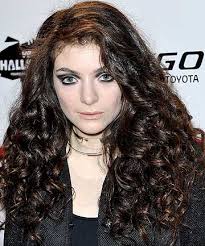Her height is 1.65 m tall, and her weight is 61 kg. Lorde Cool With Kanye Stuff Co Nz