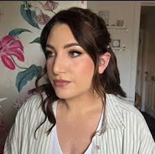 Elegant Beauty by Hannah Hill