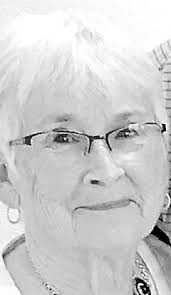 Alice Leininger's Instagram, Twitter & Facebook