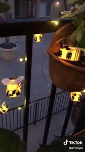 Diy Minecraft Bee Lights Video Dorm Room Crafts Fun Diy Crafts Diy Minecraft