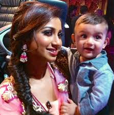 Famous singer shreya ghoshal and her husband shiladitya became the parents of a little boy. Shreya Ghoshal Super Hit Telugu Songs Download Oramafasr