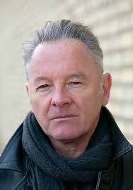 The Wrecking Light : Robertson, Robin: Amazon.com.au: Books