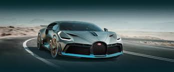 Hinh Nền Bugatti Divo Hd Thể Loại Giao Thong Xe Cộ Laginate In 2020 Bugatti Cars Bugatti Bugatti Wallpapers