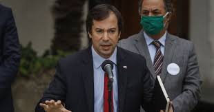 El ministro de economía lucas palacios salió a respaldar la opción tomada por el ejecutivo de además, palacios indicó que el no cobro de impuestos a este posible segundo retiro podría afectar a. Ministro Lucas Palacios Inicia Cuarentena Por Caso De Covid En Su Equipo