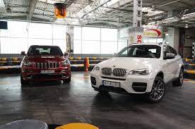 Jeep Grand Cherokee Srt8 Vs Bmw X6 M50d Test Youtube
