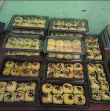 Bolen pisang bandung from dapur bolen bandung. Bolen Pisang Lumer Makanan Minuman Kue Kue Di Carousell