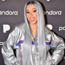 Try a modern take on salt and pepper hair and choose a blend of gray and brown shades, rather than the normal white and darker gray. Silver Hair Idea Photos Celebrities With Gray Hair