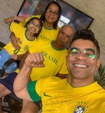 Alessandro Santana (@oalesantana) • Instagram photos and videos