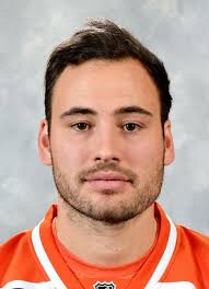 Taylor Beck's Instagram, Twitter & Facebook