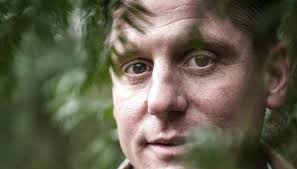 Efter hjerneblødning: Robert Hansen får rolle