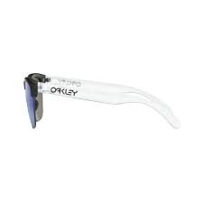 Oakley frogskins lite crystalline sunglasses oakley frogskins lite crystalline collection black w/violet iridium lenses authentic.oo9374 comes with box, soft case, manufacture paperwork included. Oakley Frogskins Lite Matte Black Matte Clear Prizm Sapphire Lifestylebrillen Brillen Goggles Ausrustung