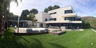 The house of lionel messi reflects his royalty in castelldefels, barcelona. Leo Messi S Wealth House Cars Jet Net Worth Current Contract Sponsorship Deals