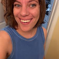 What apartment complexes in Athens are available for under $800?