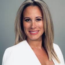 Karen Montague's Instagram, Twitter & Facebook