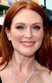 Divine julianne moore is a comprehensive website dedicated to actress julianne moore, containing a large picture gallery, multimedia, news and more. Julianne Moore Wikipedia
