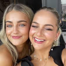 Gabrielle Martin and Keegan O'Shea's Wedding Website