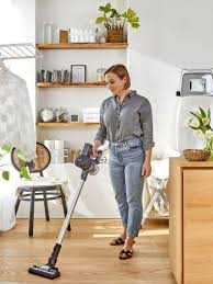 Magari le tue foto su instagram ritraggono una casa/bottega piena di soprammobili carini, cuscini, ricordi di viaggio… e la domanda che ricevi più spesso da chi ti segue finisce per essere ma come fai a tenere tutto in ordine e pulito?! Come Pulire Casa Dopo Una Ristrutturazione Westwing