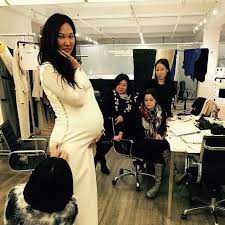 Kimora Lee Simmons Will Be 40 This Year And Currently Expecting Her 4th Child Kimora Lee Simmons Tony Award Winners Tony Awards