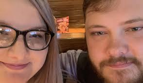 Suzanne Mills and Evan Fuller's Wedding Website