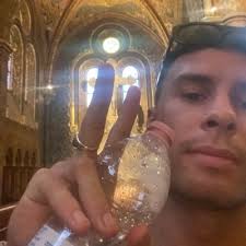 Demi Carter (@demiileexx)