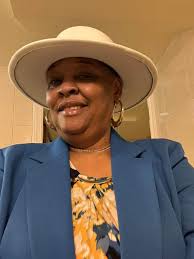 New year • New energy • Grateful for the blessings and the lessons 🙏🏽♥️  🦋 Sending us all love, strength & clarity as we move forward