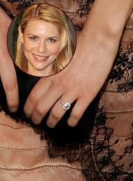 Google Image Result For Http Blog Vh1 Com Files Gallery Engagementrings Claire Danes Engagemen Jewelry Rings Engagement Wedding Rings Engagement Claire Danes