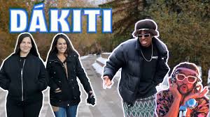 Bad bunny christmas card | dakiti | bad bunny card in spanish | bad bunny feliz navidad. Dakiti En Publico Youtube