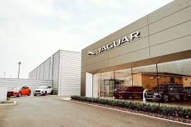 Welcome to jaguar chantilly thank you for visiting us at jaguar chantilly | serving washington dc, fairfax va, manassas and leesburg when you first see a new jaguar model in action, you'll probably be curious how you can make one your own, and luckily, we're here to assist. Official Jaguar Dealership In Melksham Dick Lovett