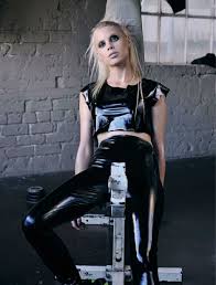 936full Yolandi Visser Jpg 936 1232 Die Antwoord Yolandi Visser Fashion