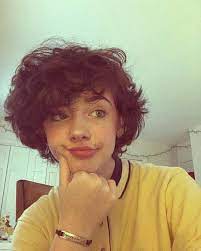 Strengervinyl Non Binary Haircuts Aesthetic Hair Androgynous Hair