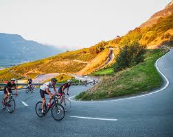 Jun 01, 2021 · all time low is set to hit the road for a run of u.s. Tour Des Stations Everesting Im Peloton Radsport News Com