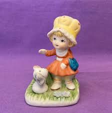 We did not find results for: Vintage Homco Porcelain Figurine Girl With And 50 Similar Items