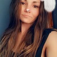 Jane Peebles's Instagram, Twitter & Facebook