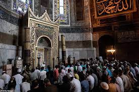 Erdogan Leads First Friday Prayers At Istanbul S Hagia Sophia Daily Mail Online