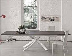 Esstisch Holz Metall Ausziehbar Mit Vier Kreuz Tischbeine In Weiss Lackiert Fur Funktionale Esstisch Modern De Moderner Tisch Esstisch Holz Metall Esstisch Holz