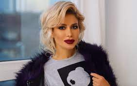 Кадрами с разбитым вдребезги автомобилем она поделилась в соцсетях. Chto Sluchilos Skandal V Instagram Belly Potyomkinoj