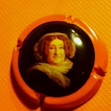The Woman I Like Vcp Maison Fondee En 1772 My Style Style Ashtray