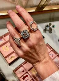 837 likes · 5 talking about this. Jessica Mccormack At Moda Operandi Quintessence