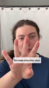 Get ready with me after a 4 day migraine😊🤟🏻🫶🏻 #migraine #grwm  #deafcommunity