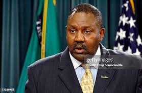 385 Ken Wade Stock Photos, High-Res Pictures, and Images