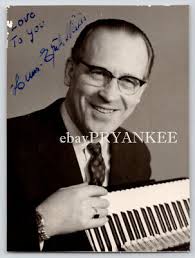 Eric Naas's Instagram, Twitter & Facebook