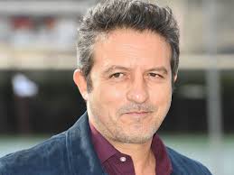 Demain nous appartient en streaming demain nous appartient en streaming la baie de sète. Interview Farouk Bermouga Je Ne Suis Pas Un Acteur Instagr Tele Star