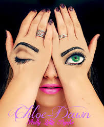 Chloe-Dawn.Pretty Little Psycho