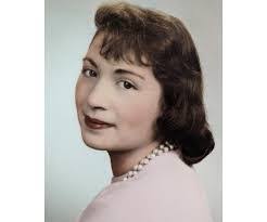 Merle Levine's Instagram, Twitter & Facebook