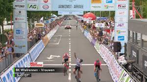 Antwerpen telt af naar pittige wielertweedaagse voorstelling bk wielrennen & belgian cycling championship happening. Jesse Vandenbulcke Sprint Naar De Belgische Driekleur In Gent Bk Wielrennen Sporza